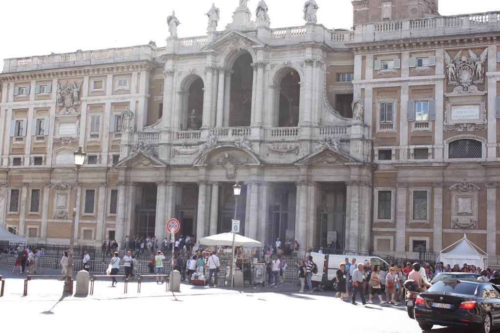 Casa Vacanze Voglia Di Roma Exteriör bild